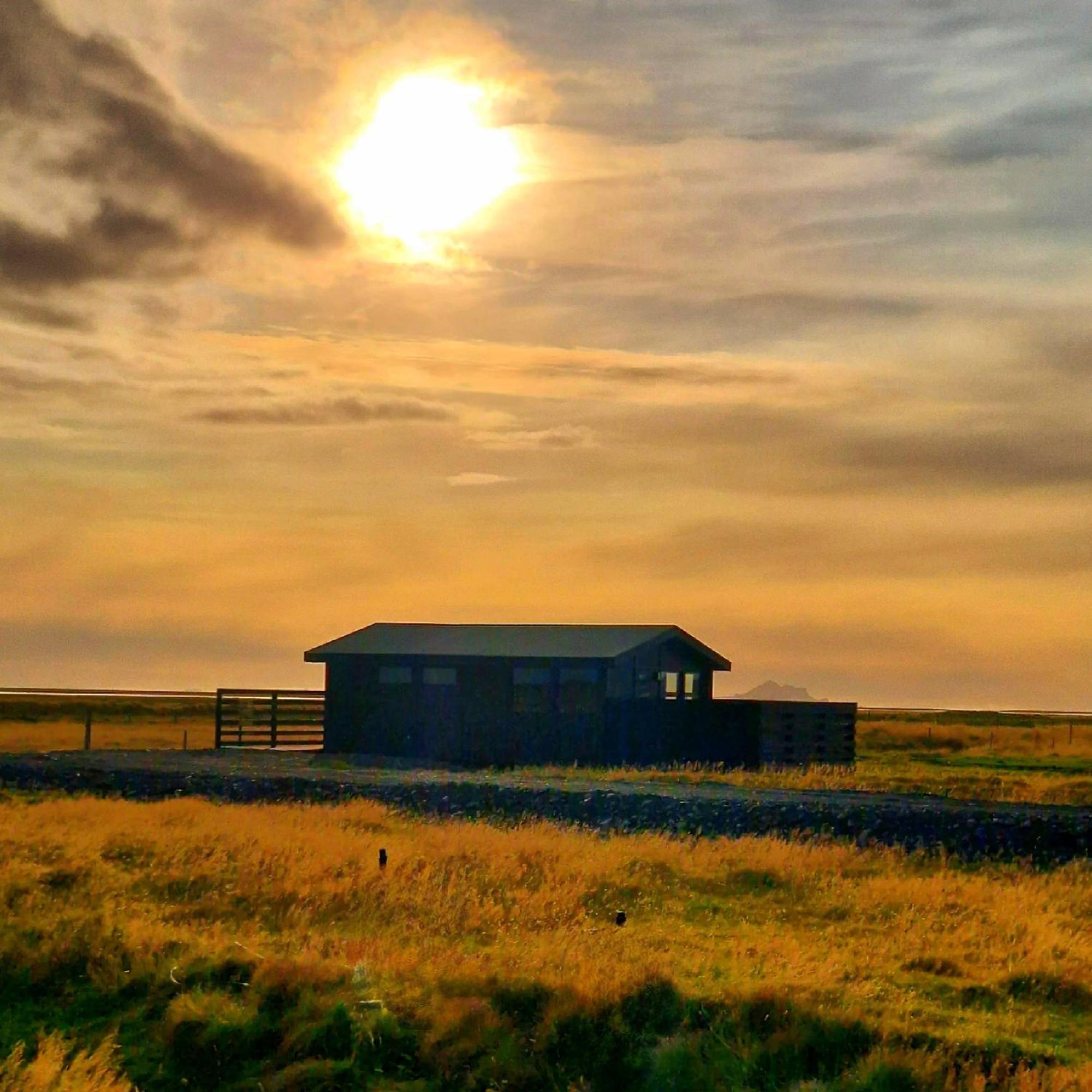 Green Farm Stay With Private Hot Tub Hvolsvöllur Dış mekan fotoğraf