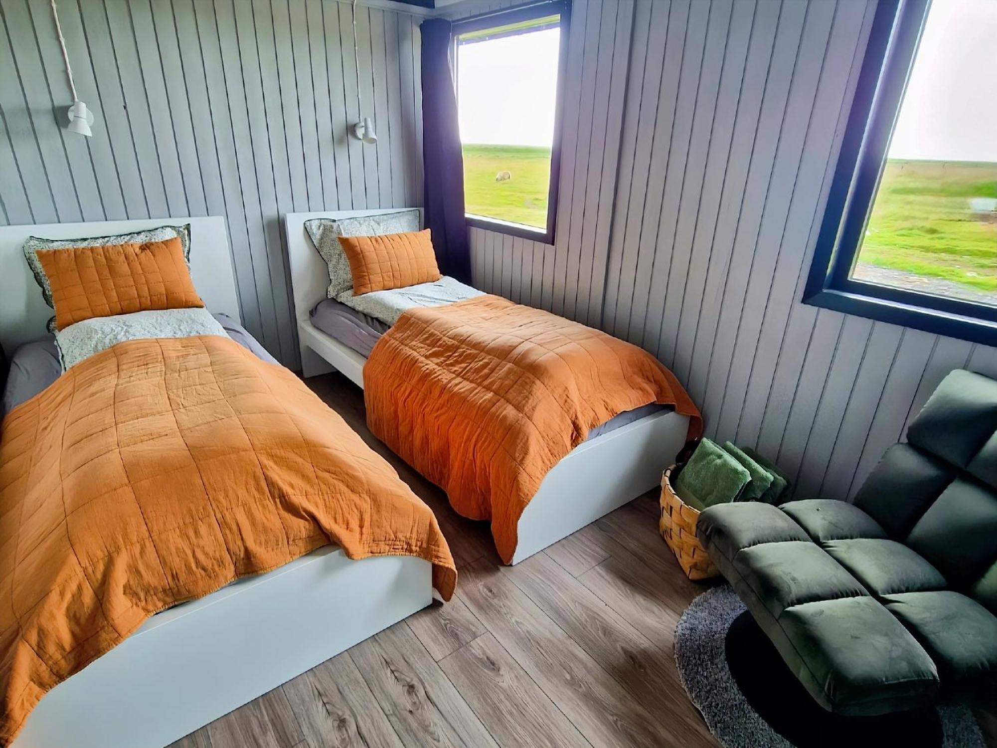 Green Farm Stay With Private Hot Tub Hvolsvöllur Dış mekan fotoğraf