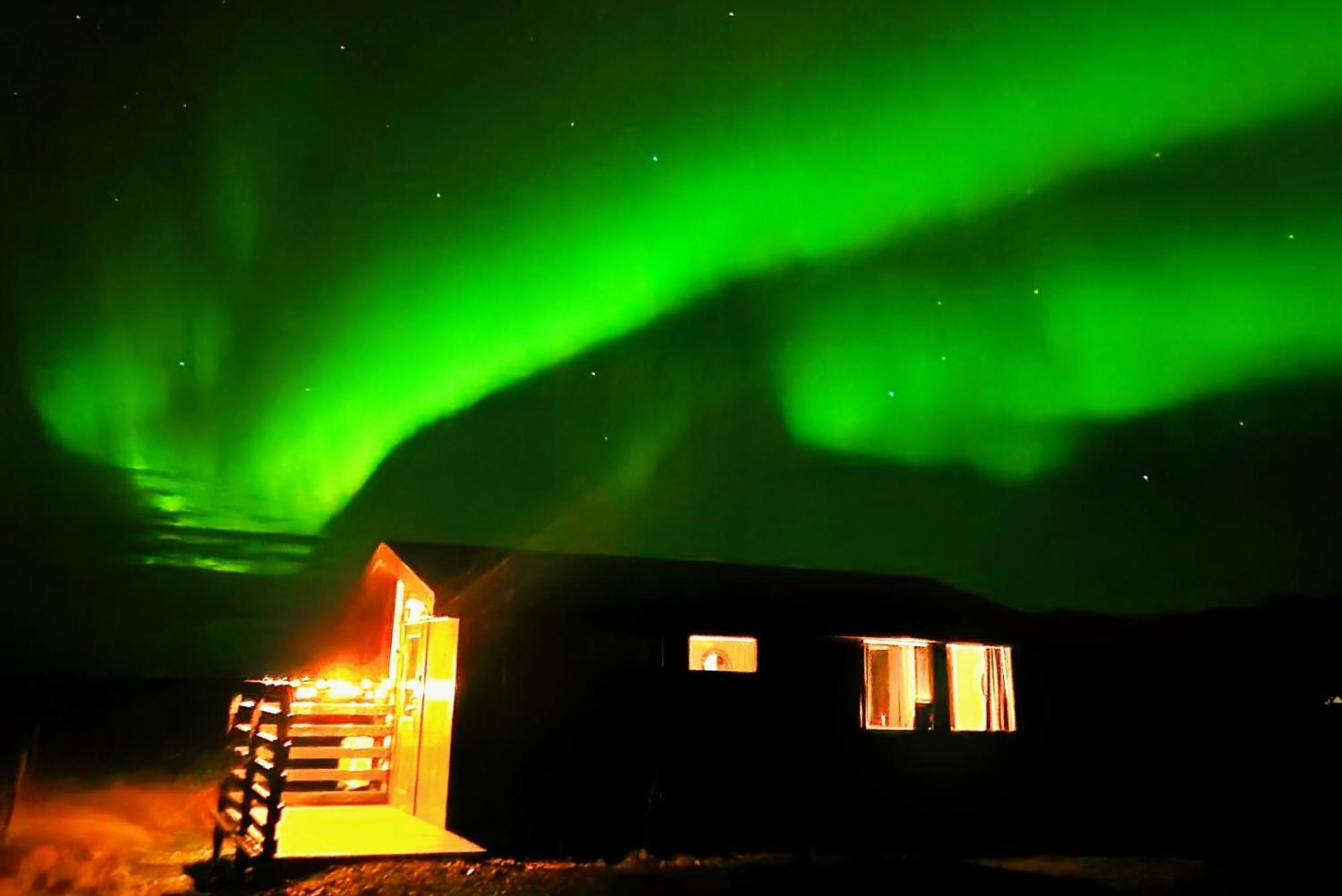 Green Farm Stay With Private Hot Tub Hvolsvöllur Dış mekan fotoğraf
